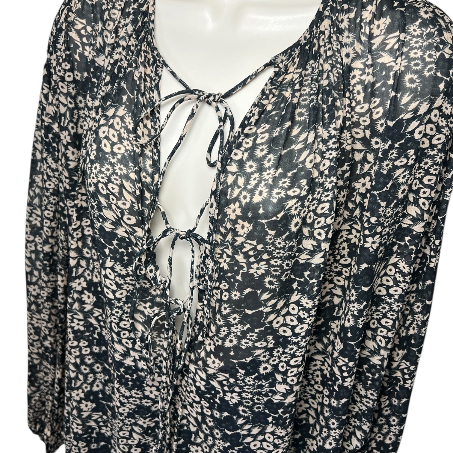 Isabel Marant Étoile Floral Split-Neck Tie Blouse – Oversized Shirt, FR36