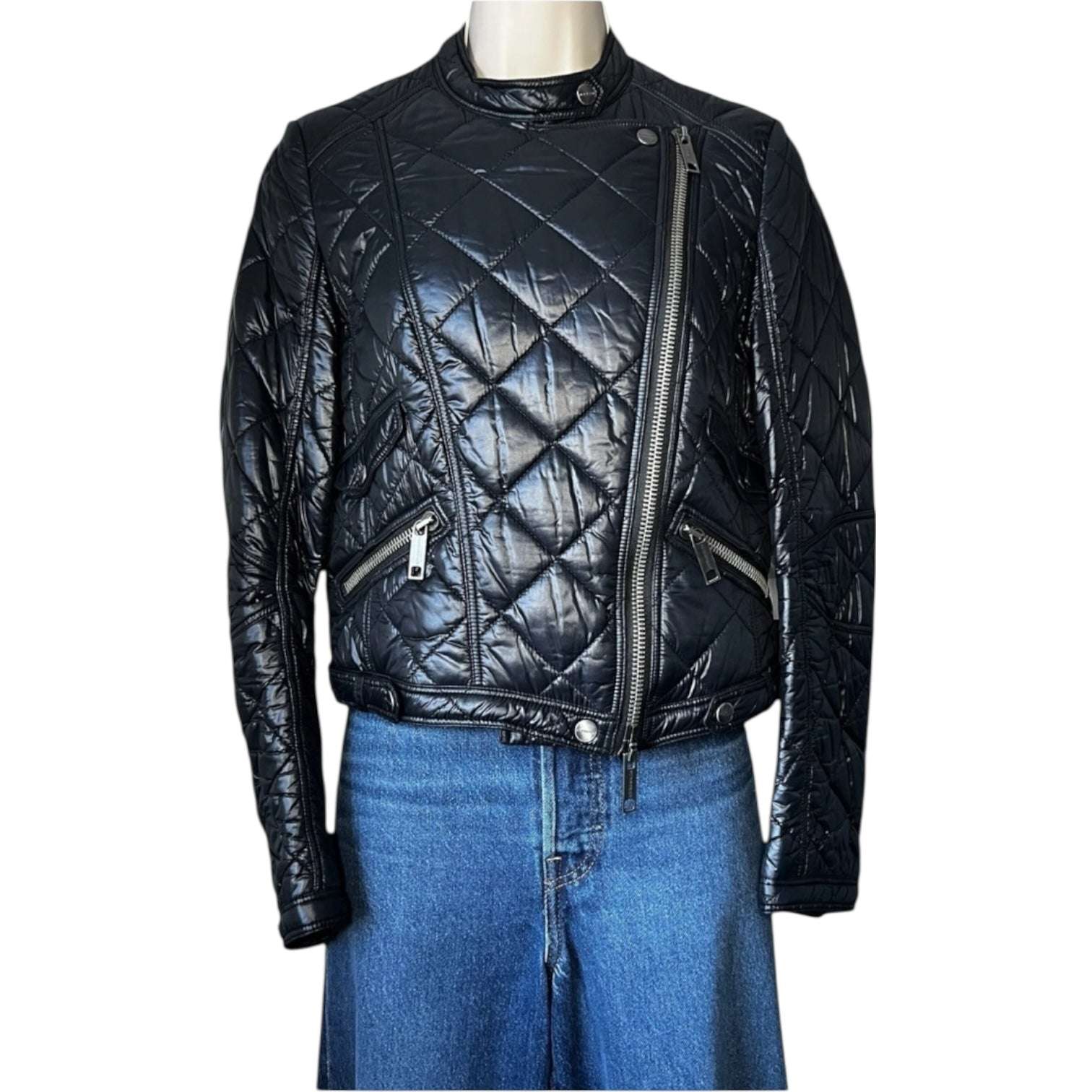 Burberry London Cropped Quilted Puffer Jacket – Black, Size S – pre-loved