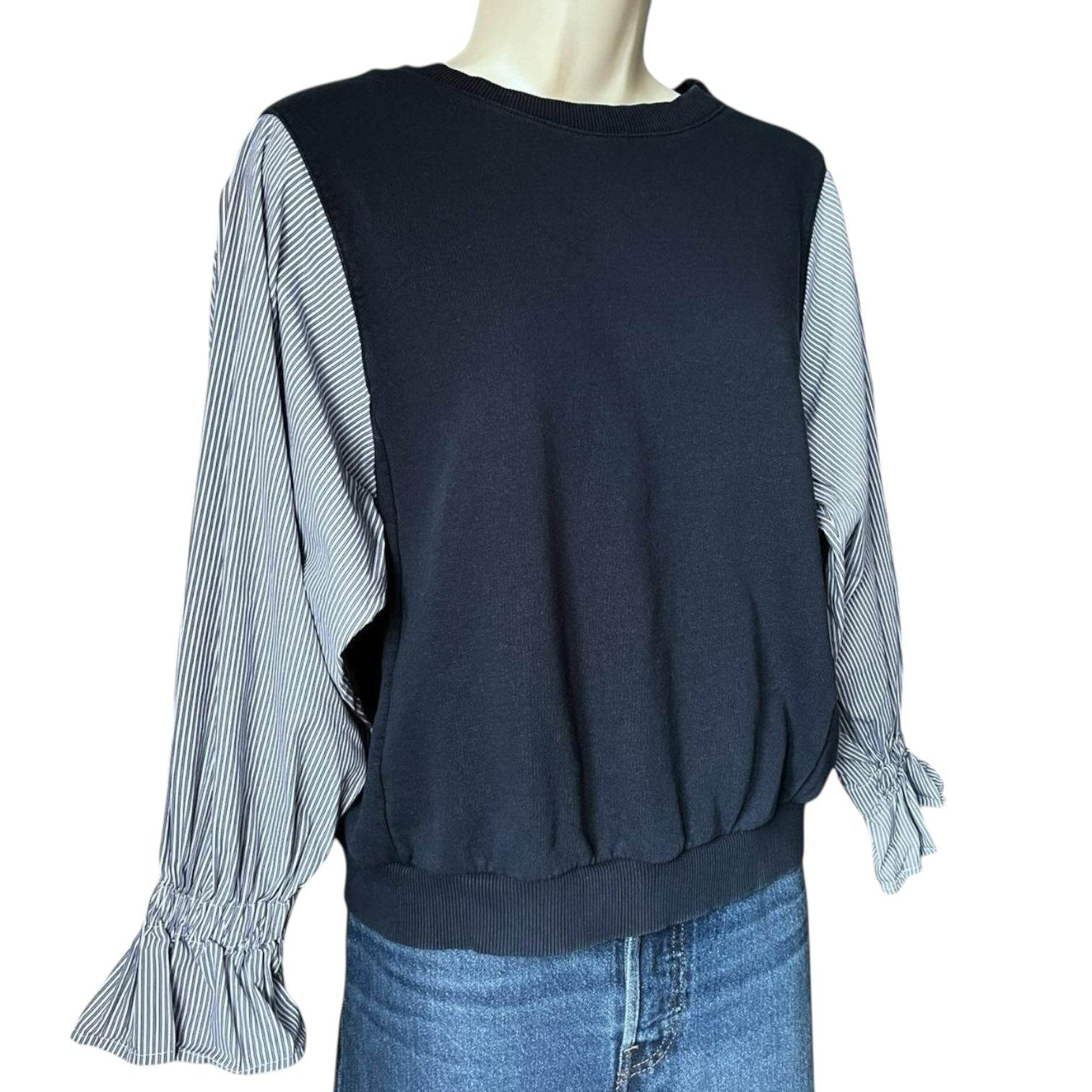 Essentiel Antwerp Cotton Sweatshirt – Striped Poplin Sleeves, Relaxed Fit, UK 8 – pre-loved