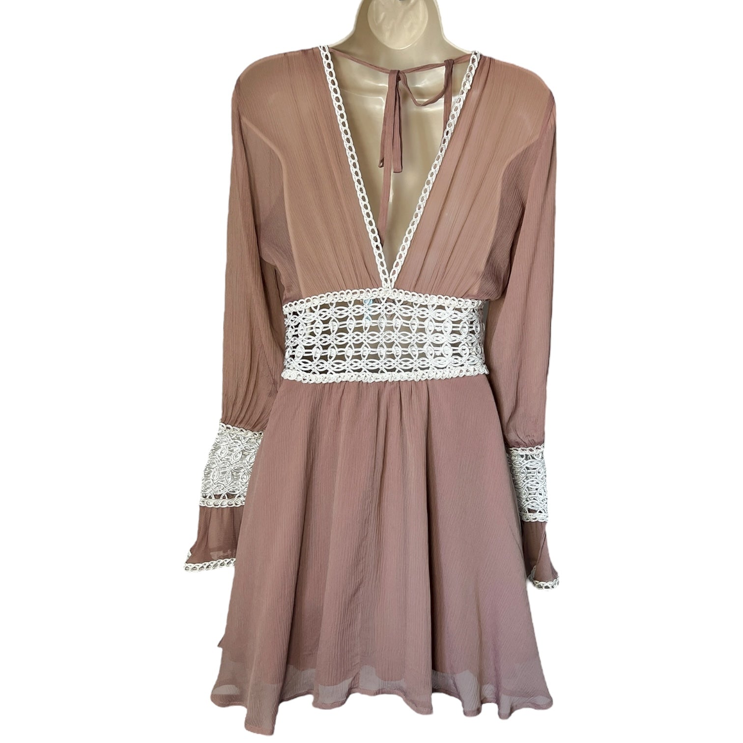 For Love & Lemons Silk Lace V Neck Long Sleeve Mini Dress – Blush Pink, XS