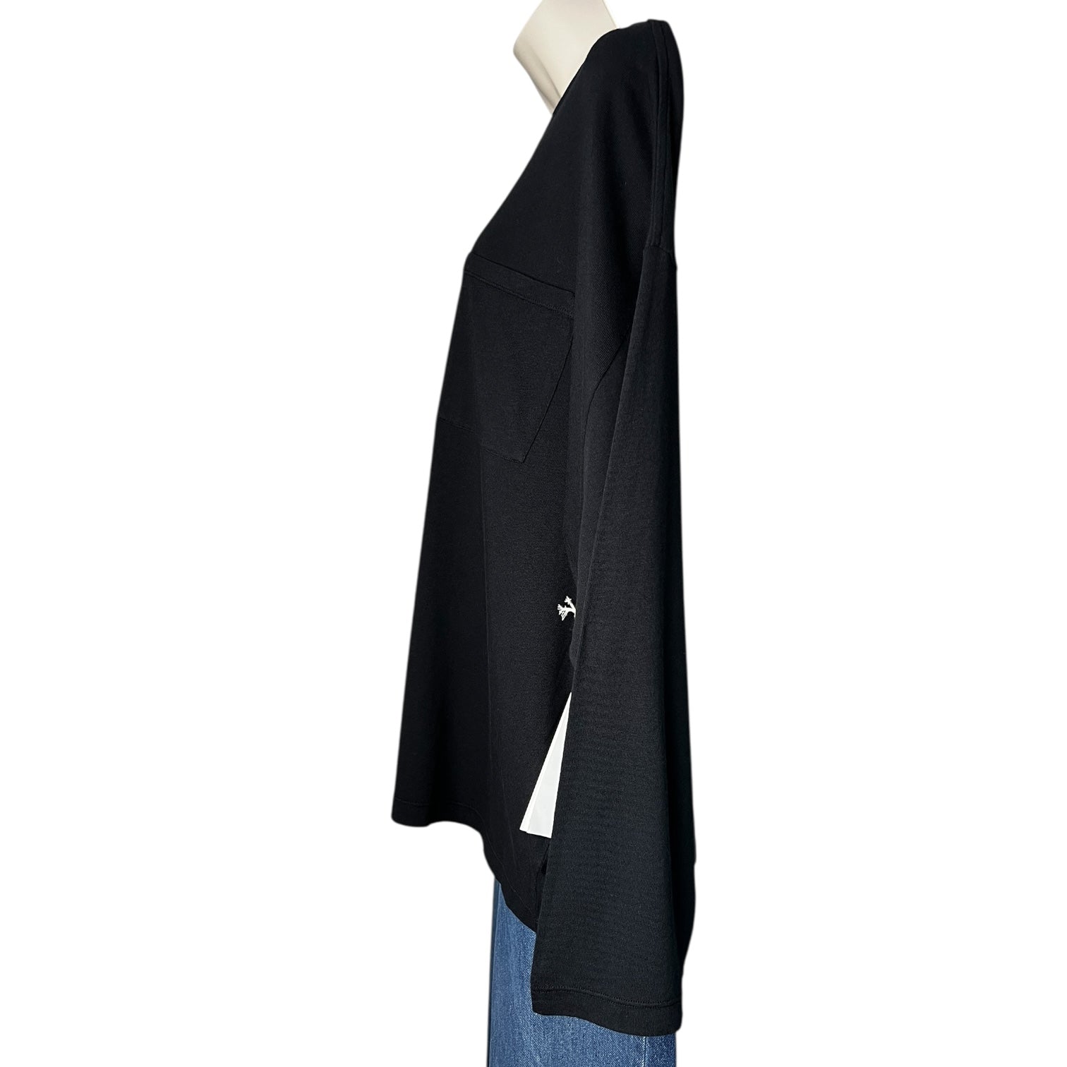 Khaite “The Imogen” Oversized Logo Patch Pocket Long Sleeve T-Shirt – XL