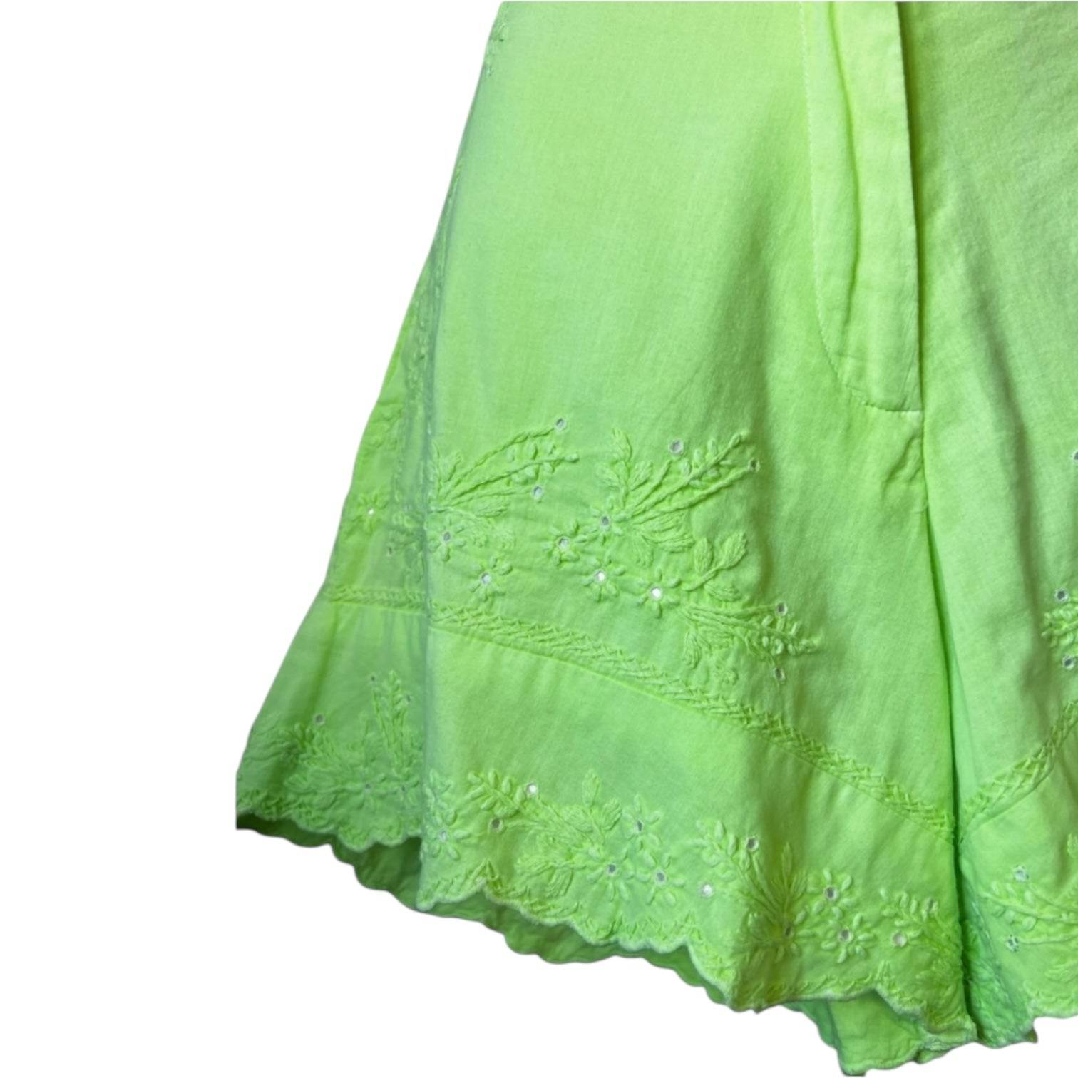 Juliet Dunn Embroidered Scalloped Mini Shorts – Neon Cotton, size 1 (UK8) – pre-loved
