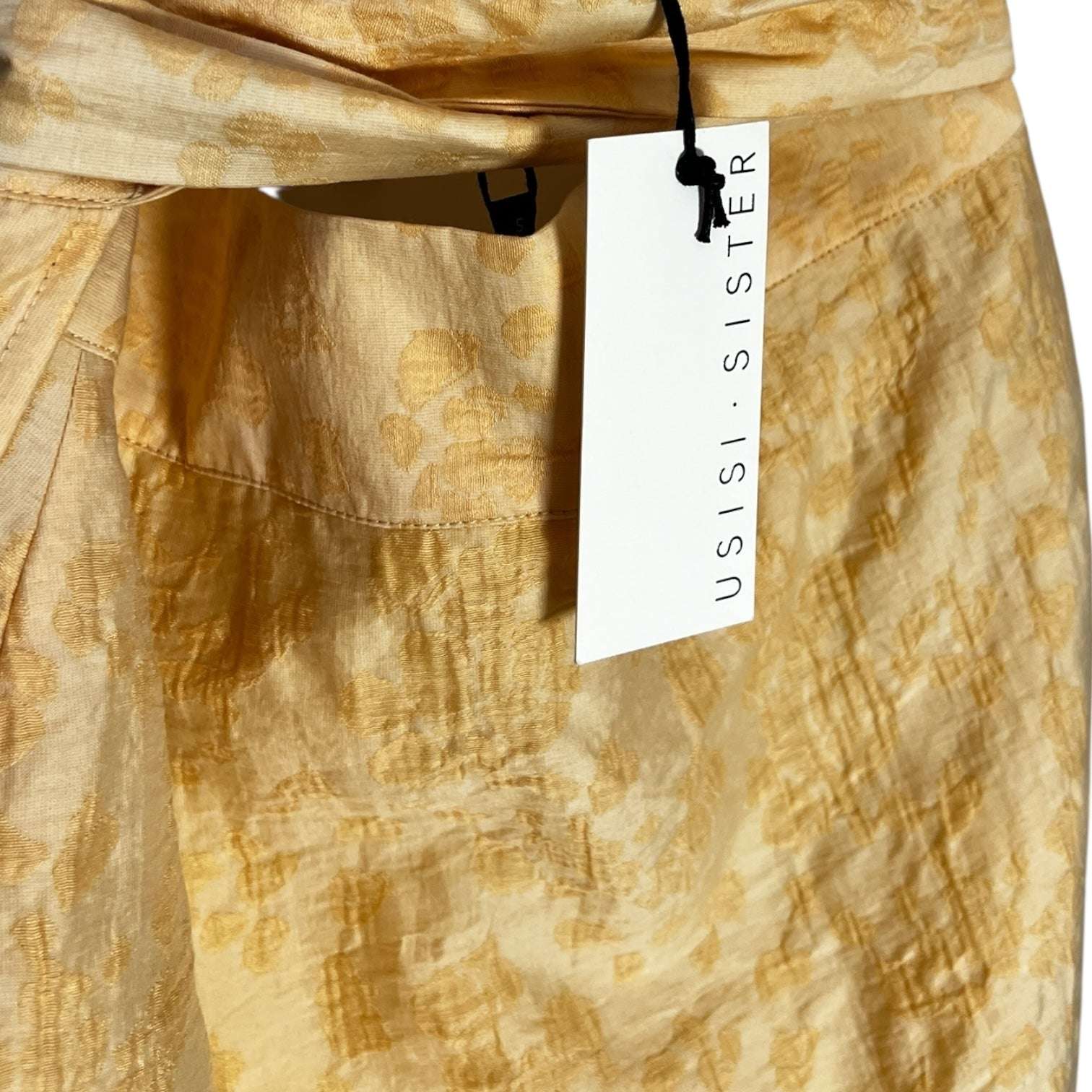 Usisi Sister Jasmine Wrap Skirt – Textured Linen Blend, Buttermilk Yellow Midi, Size S – pre-loved