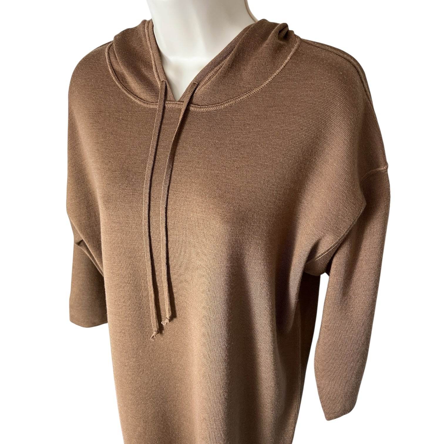 Max Mara Wool Hooded Midi Lounge Dress – Relaxed Fit, Size S – pre-loved