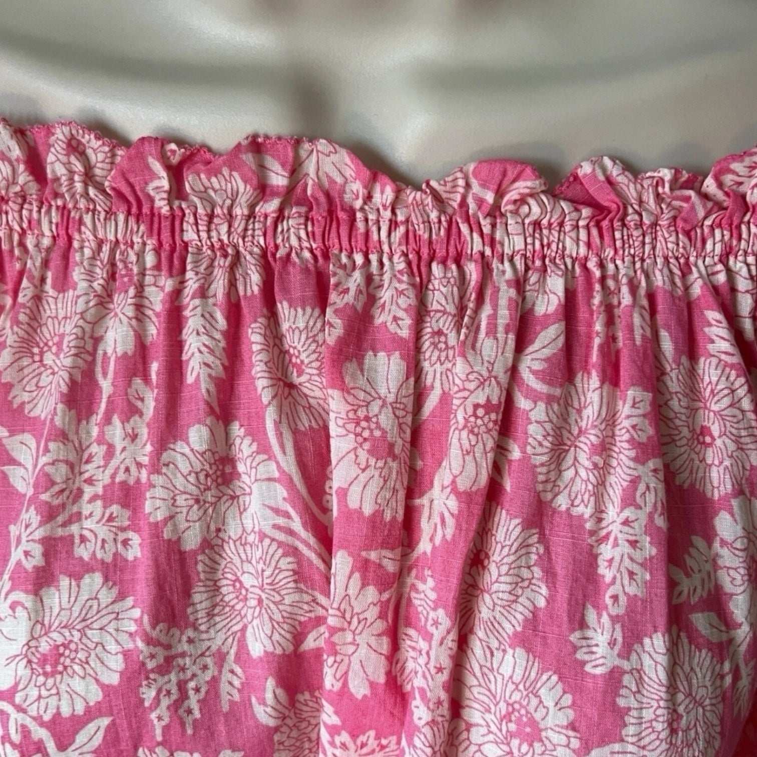 The Great Off-Shoulder Floral Top – Boho Prairie Style, Pink Cotton Poplin, Size 2 (M) – pre-loved