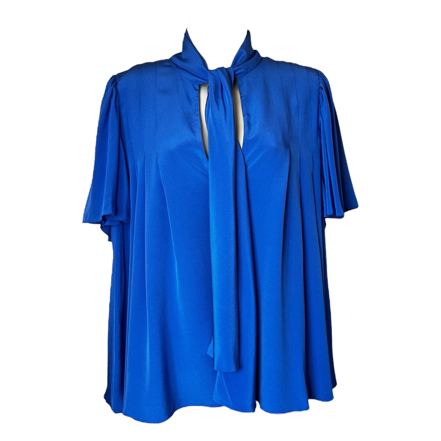 Diane von Furstenberg Silk Blouse – Pussybow V Neckline, Short Sleeve, US4 – pre-loved