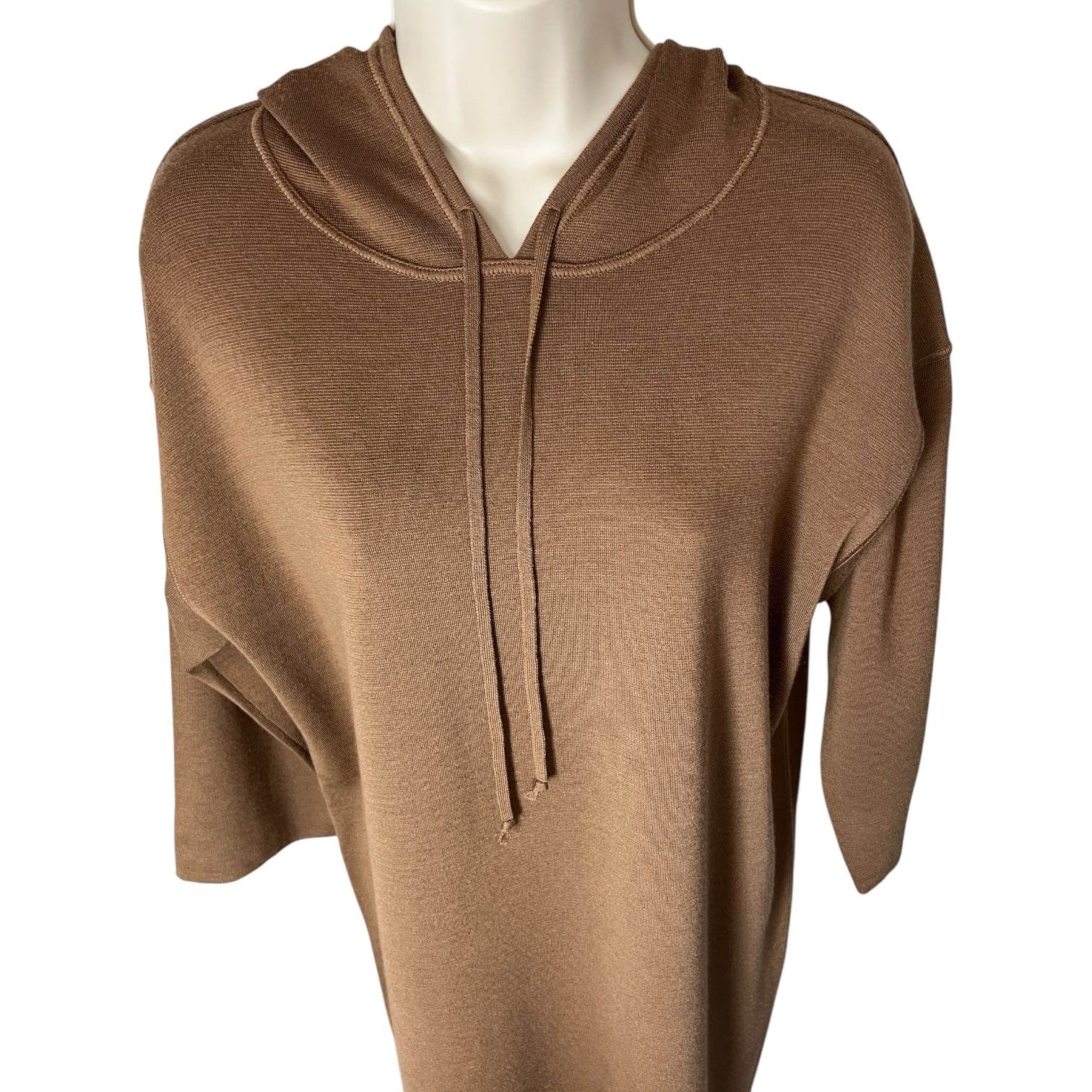 Max Mara Wool Hooded Midi Lounge Dress – Relaxed Fit, Size S – pre-loved