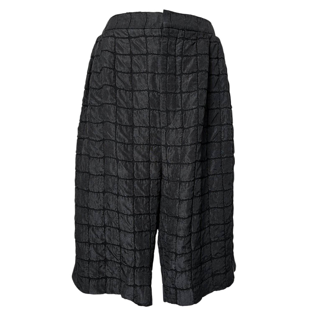 Chloé Black Textured Silk Lounge Shorts – Relaxed Fit, High-Waisted, FR 36 – pre-loved